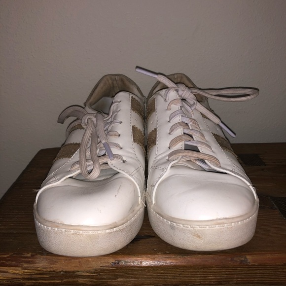 CCOCCI Sneakers - Picture 2 of 5